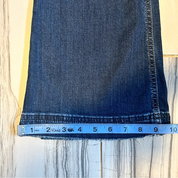 NWT Joe's Jeans The Icon Flare Mid Rise Stretch Jeans - Picture 13 of 13